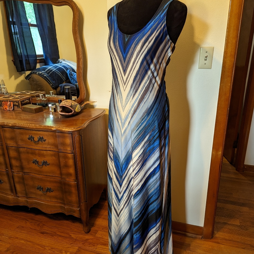 Venus blue Chevron tiger striped cage back summer beach tank dress